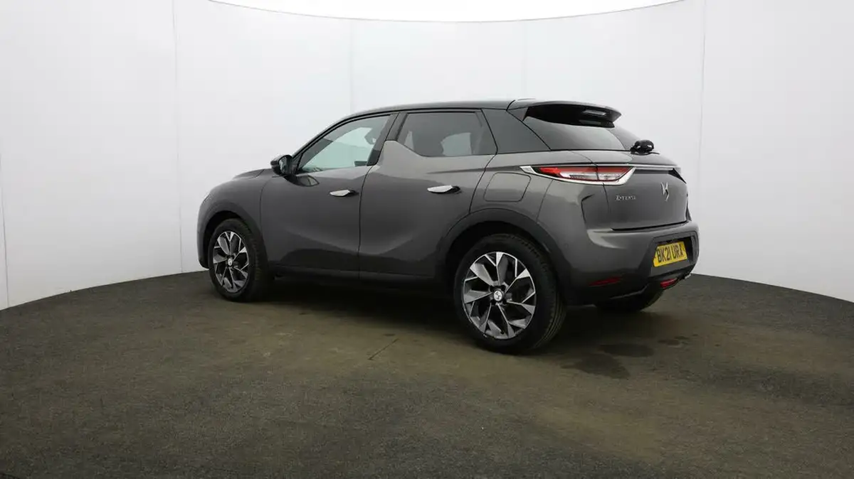 2021-ds-ds-3-crossback-e-tense-ultra-prestige-big-4