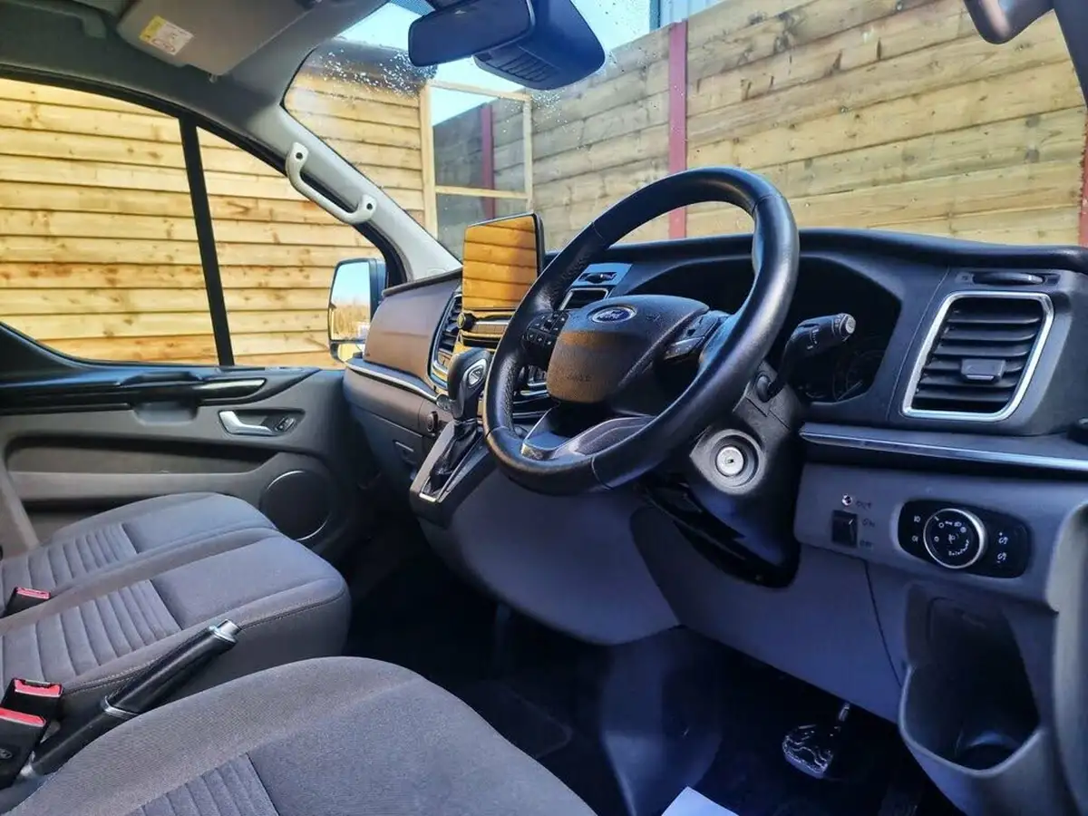 2019-ford-tourneo-custom-20tdci-320-l1-titanium-130pseu6dt-auto-big-15