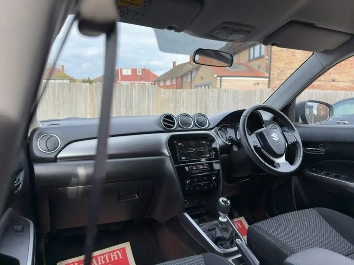 2020-suzuki-vitara-14-boosterjet-sz-t-140ps-big-31