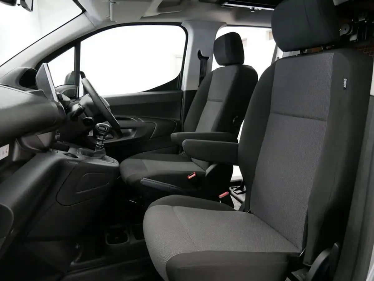 2023-peugeot-partner-15-bluehdi-850-professional-premium-ss-big-5