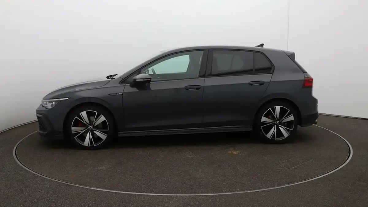 2021-volkswagen-golf-20tdi-gtd-big-59