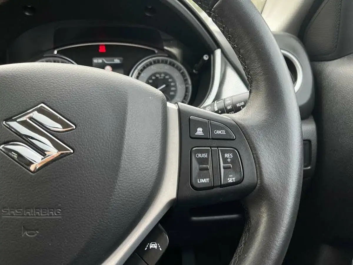 2020-suzuki-vitara-14-boosterjet-sz5-129ps-mild-hybrid-big-15