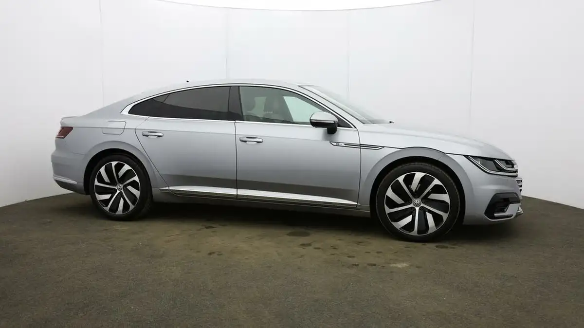2018-volkswagen-arteon-20-tsi-r-line-190ps-ss-big-43