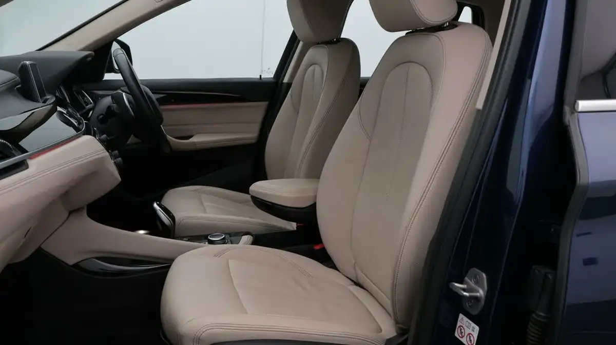 2019-bmw-x1-20-xdrive20i-xline-big-14