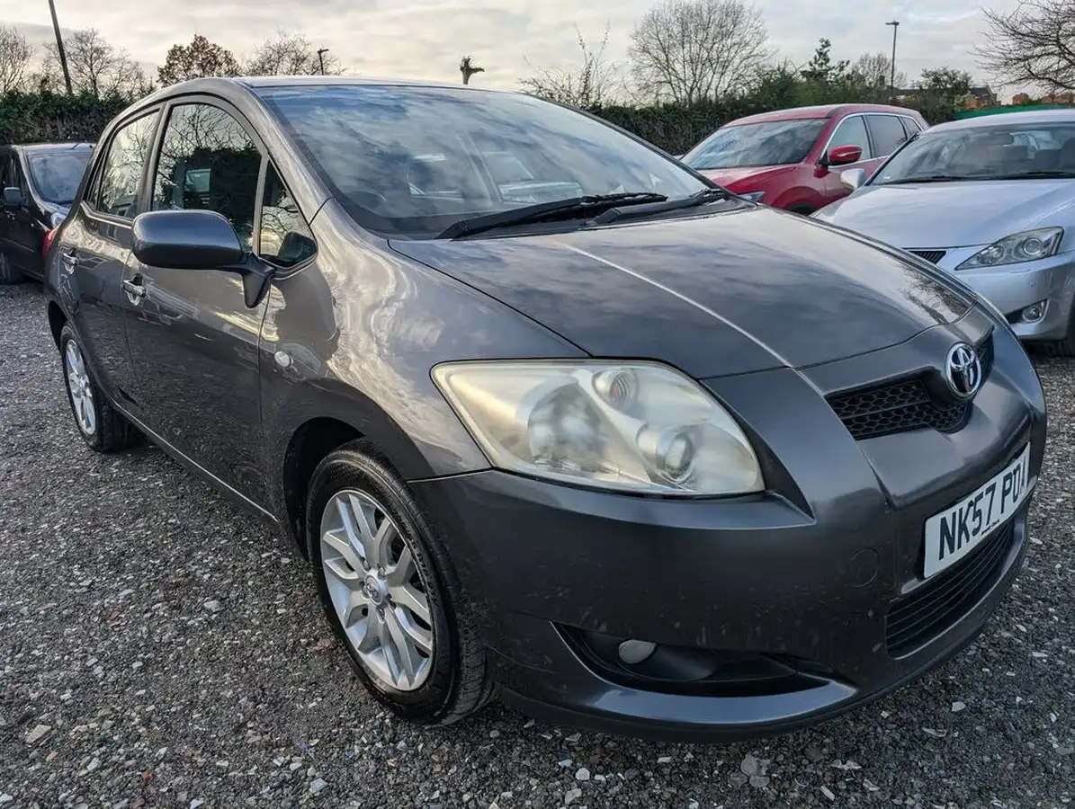 2007-toyota-auris-16-tr-vvt-i-5d-big-0