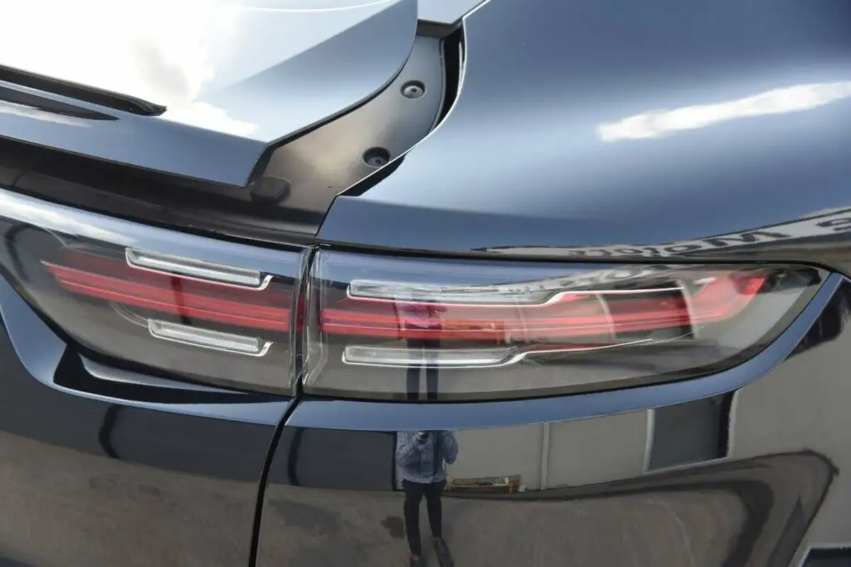 2019-porsche-cayenne-30-v6-e-hybrid-e-hybrid-coupe-big-16