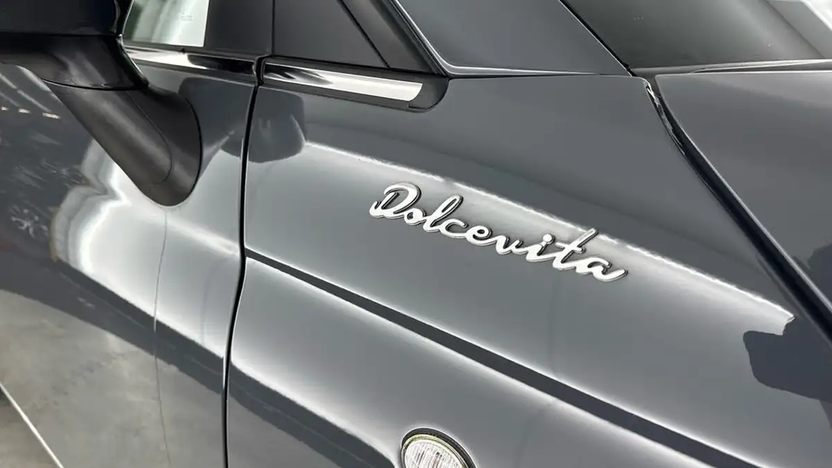 2022-fiat-500-10-dolcevita-big-25