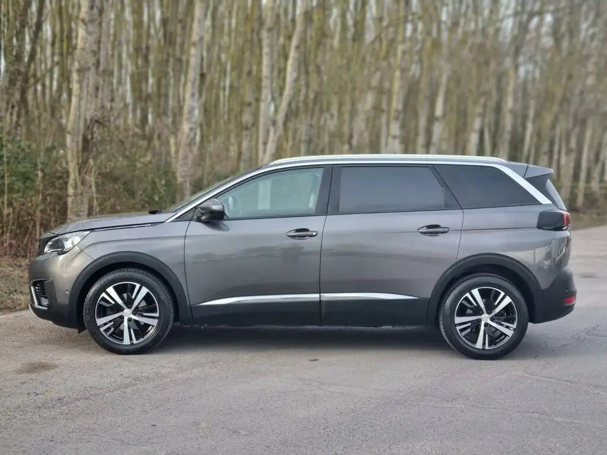 2018-peugeot-5008-suv-12-puretech-allure-big-10