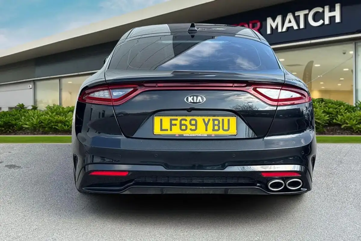 2019-kia-stinger-22-crdi-gt-line-s-big-3