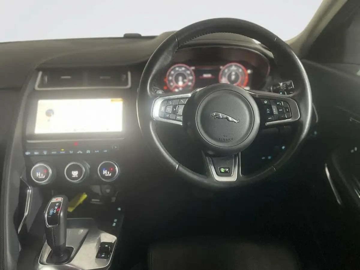 2019-jaguar-e-pace-20-i4d-hse-180ps-big-13