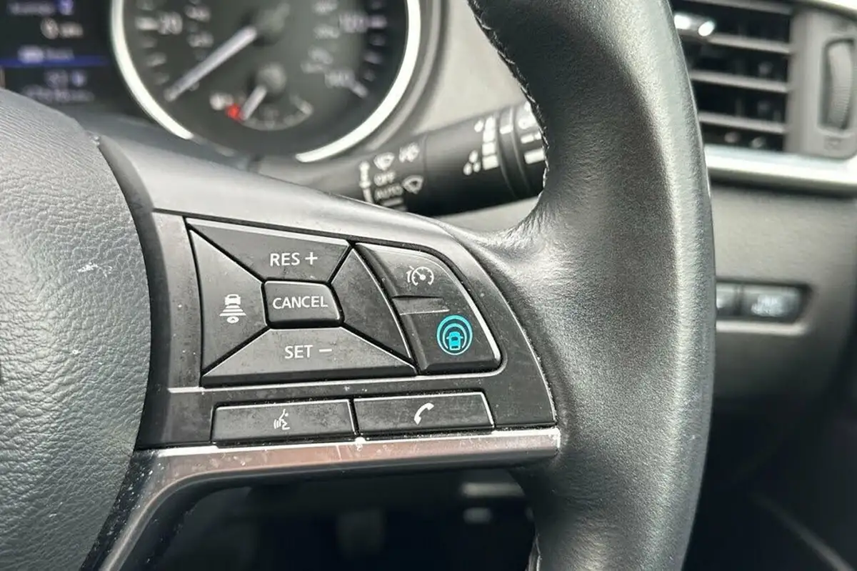 2020-nissan-qashqai-13-dig-t-tekna-160ps-dct-big-20