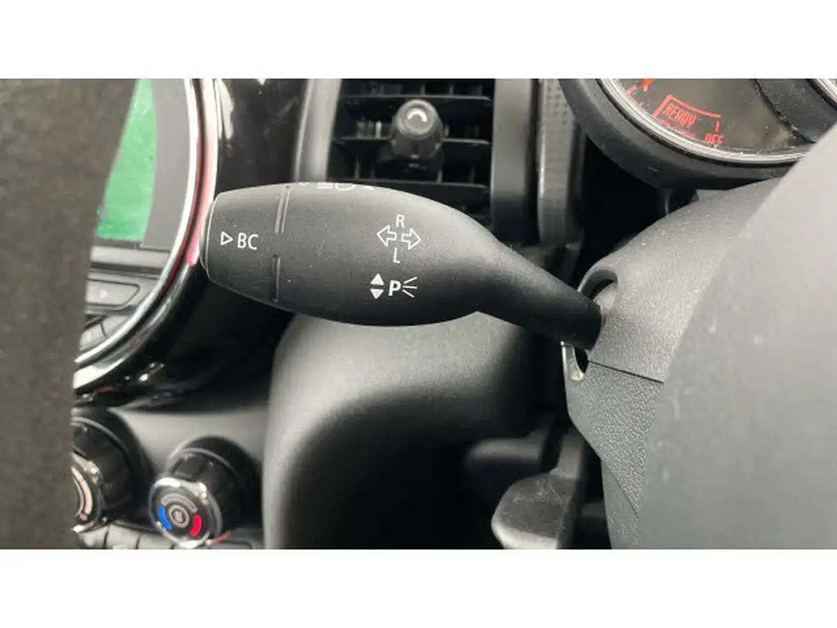 2021-mini-countryman-15-cooper-classic-auto-big-49