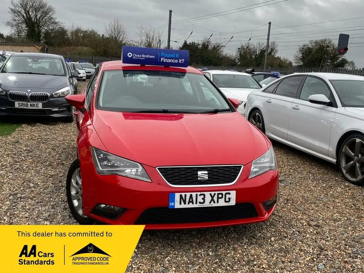 2013-seat-leon-12-se-105ps-hatchback-5d-big-0