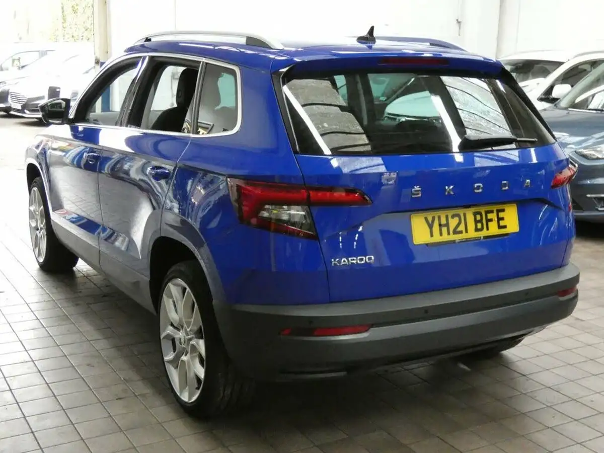 2021-skoda-karoq-15-tsi-se-l-dsg-big-11