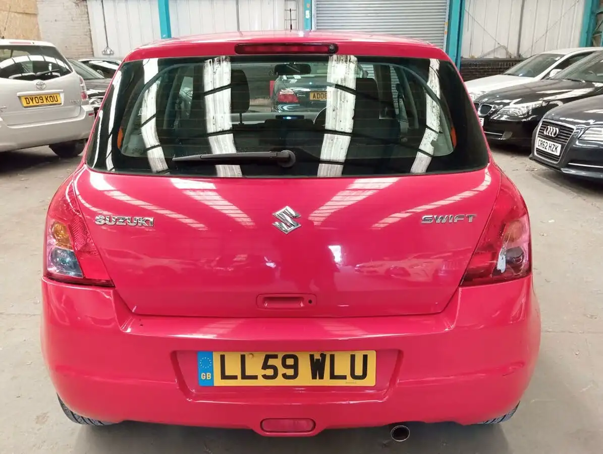 2009-suzuki-swift-15-glx-5d-big-7