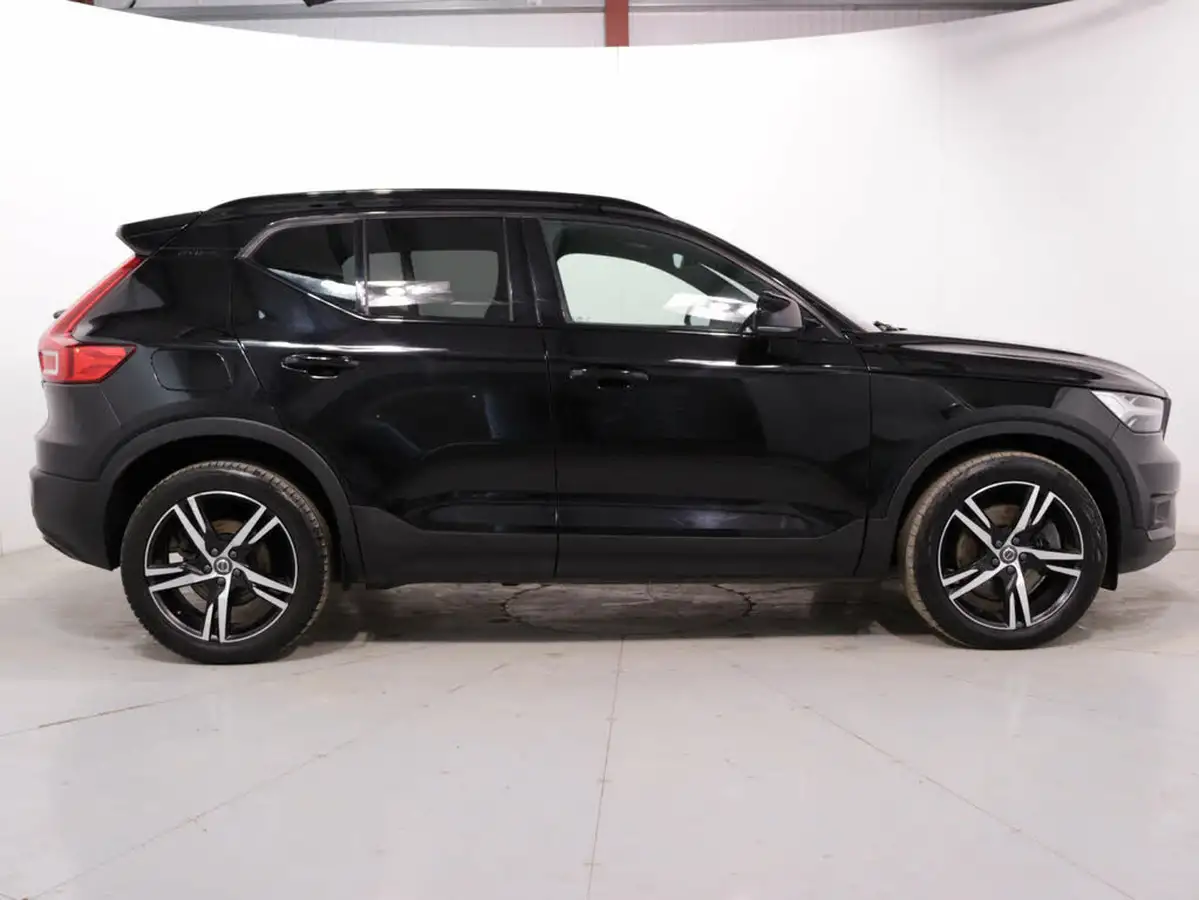 2021-volvo-xc40-15-t4-r-design-211bhp-big-7