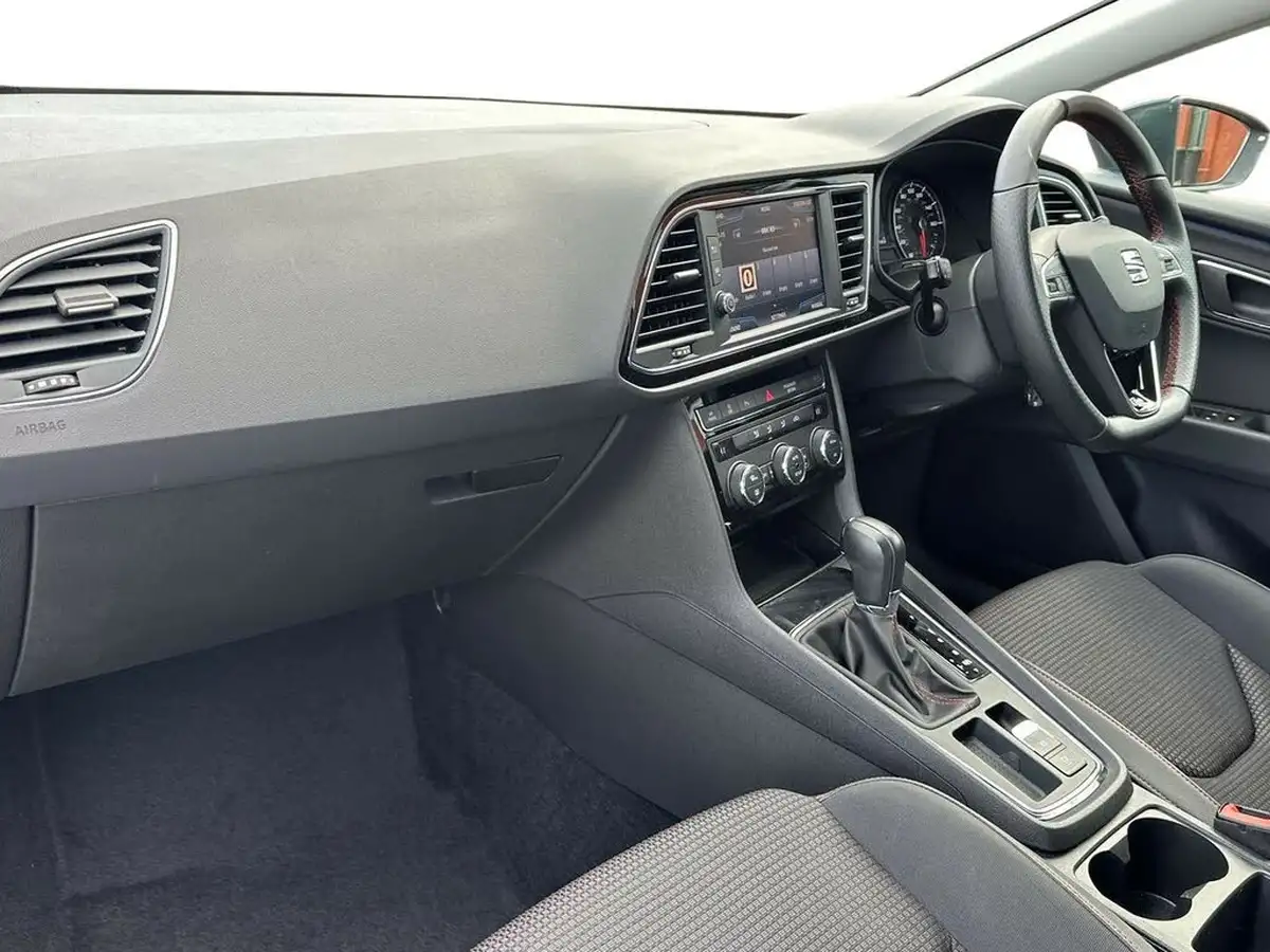 2019-seat-leon-15-tsi-evo-fr-150ps-hatchback-dsg-big-7