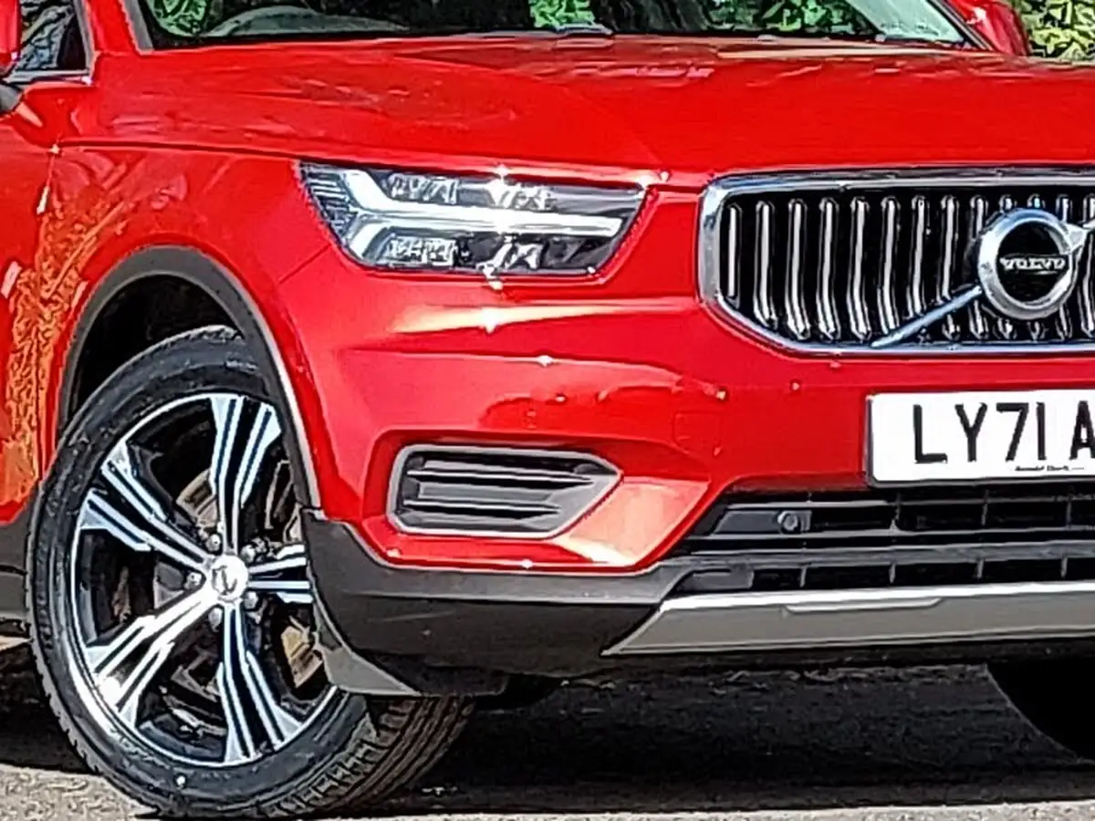 2021-volvo-xc40-15-t5-inscription-262bhp-big-8