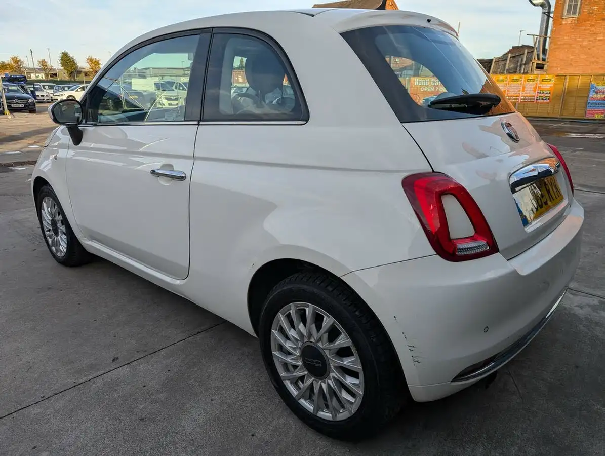 2015-fiat-500-12-lounge-ss-big-4