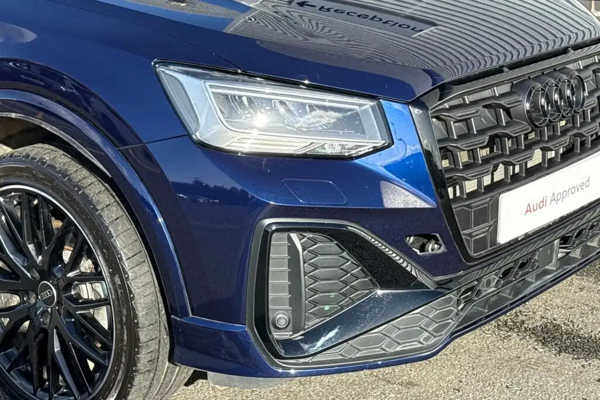 2024-audi-q2-15-35-tfsi-black-edition-s-tronic-big-8