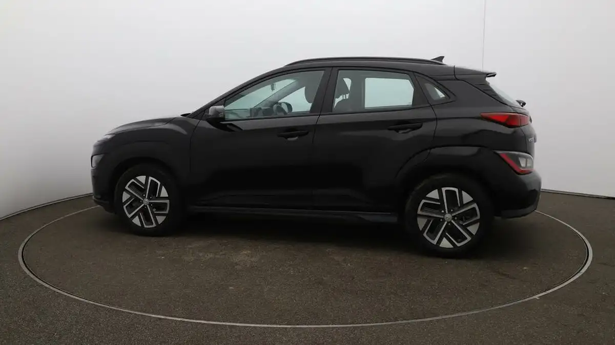 2023-hyundai-kona-e-se-connect-big-55