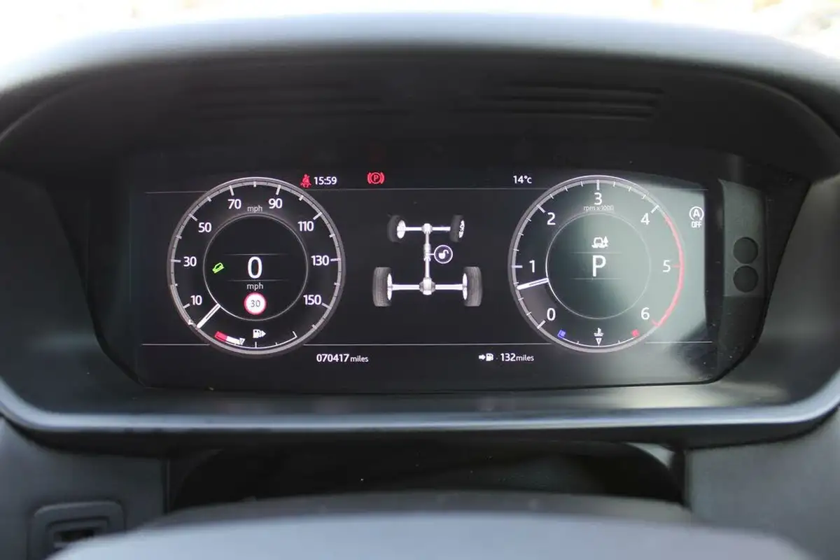 2018-land-rover-discovery-30-sd-v6-hse-30-sd-v6-306ps-station-wagon-5d-auto-big-16