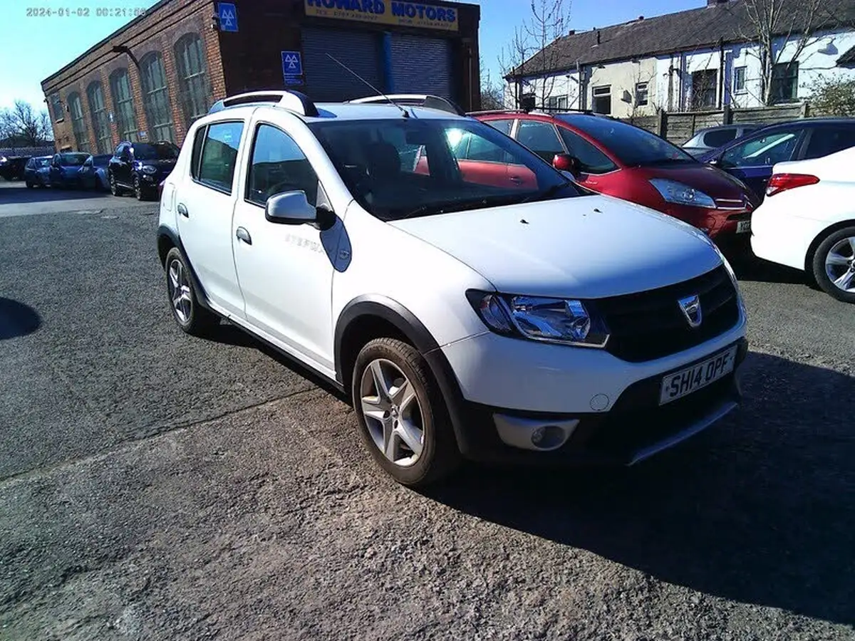 2014-dacia-sandero-stepway-09-ambiance-big-2