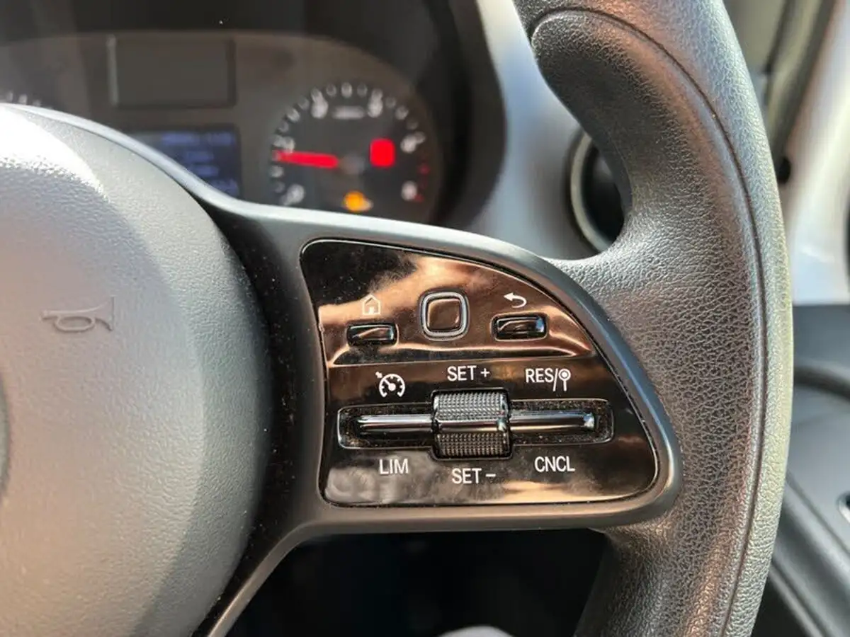 2020-mercedes-benz-sprinter-21cdi-314-l1h1-panel-van-big-45