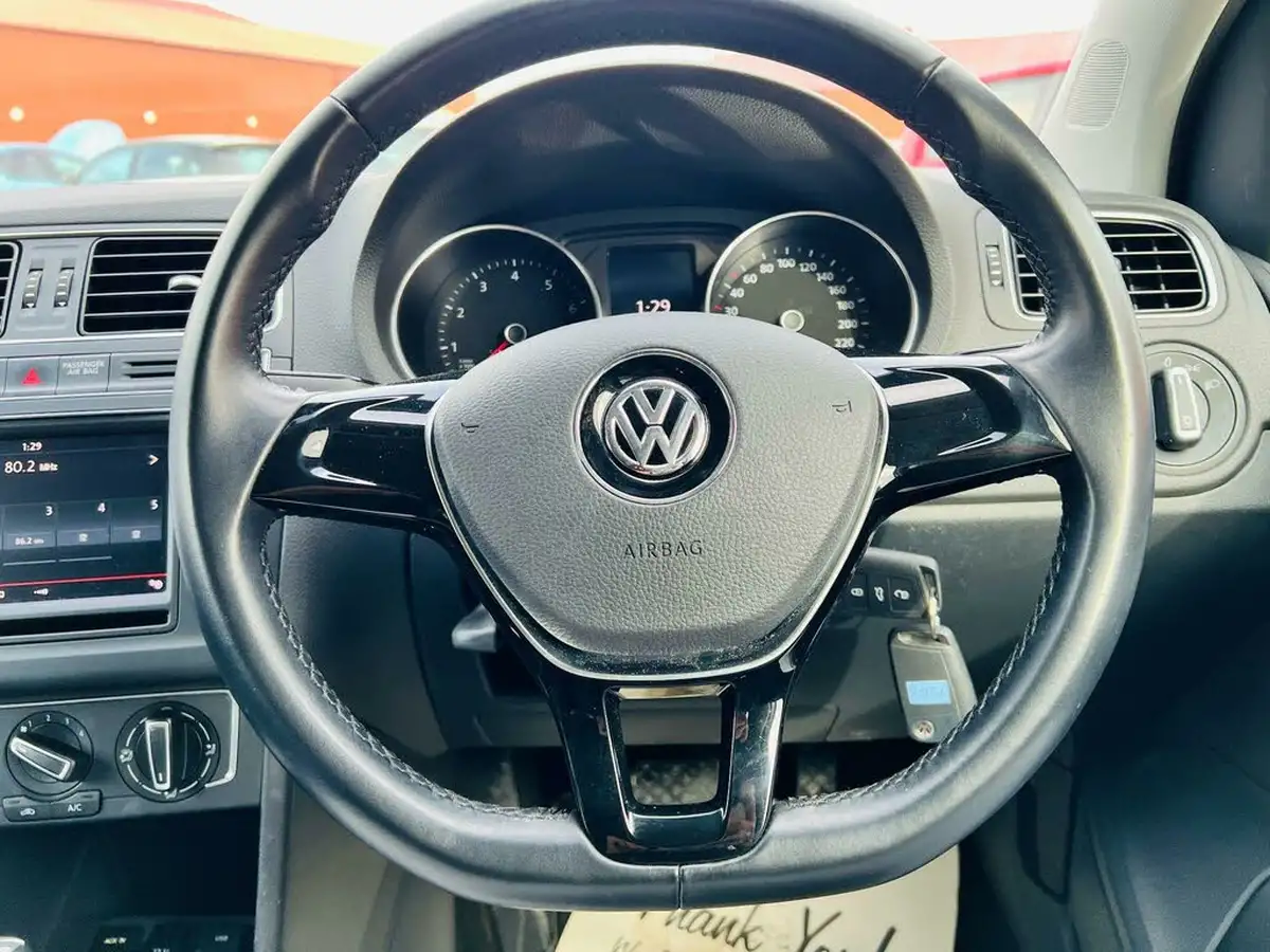 2014-volkswagen-polo-12-tsi-se-5d-dsg-big-23