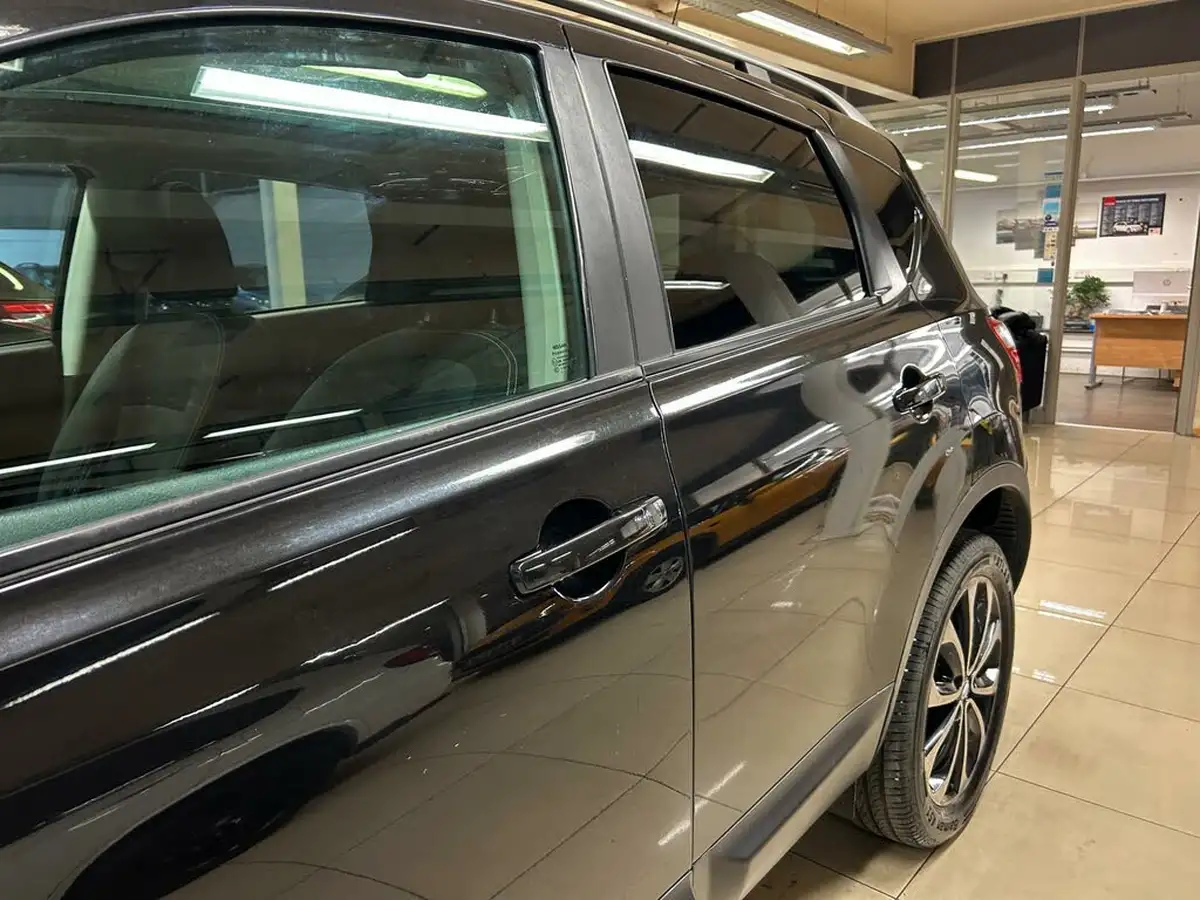 2012-nissan-qashqai-15td-n-tec-big-17