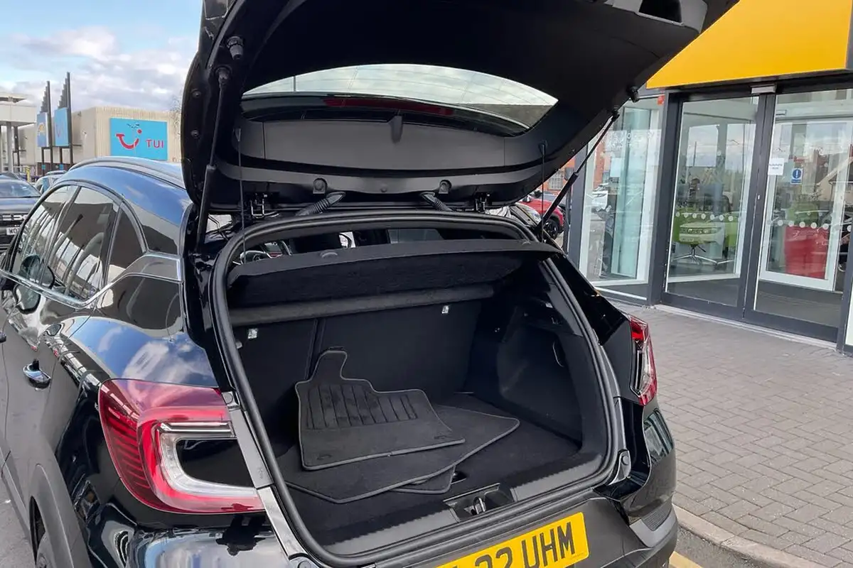 2022-renault-captur-13-tce-rs-line-big-30