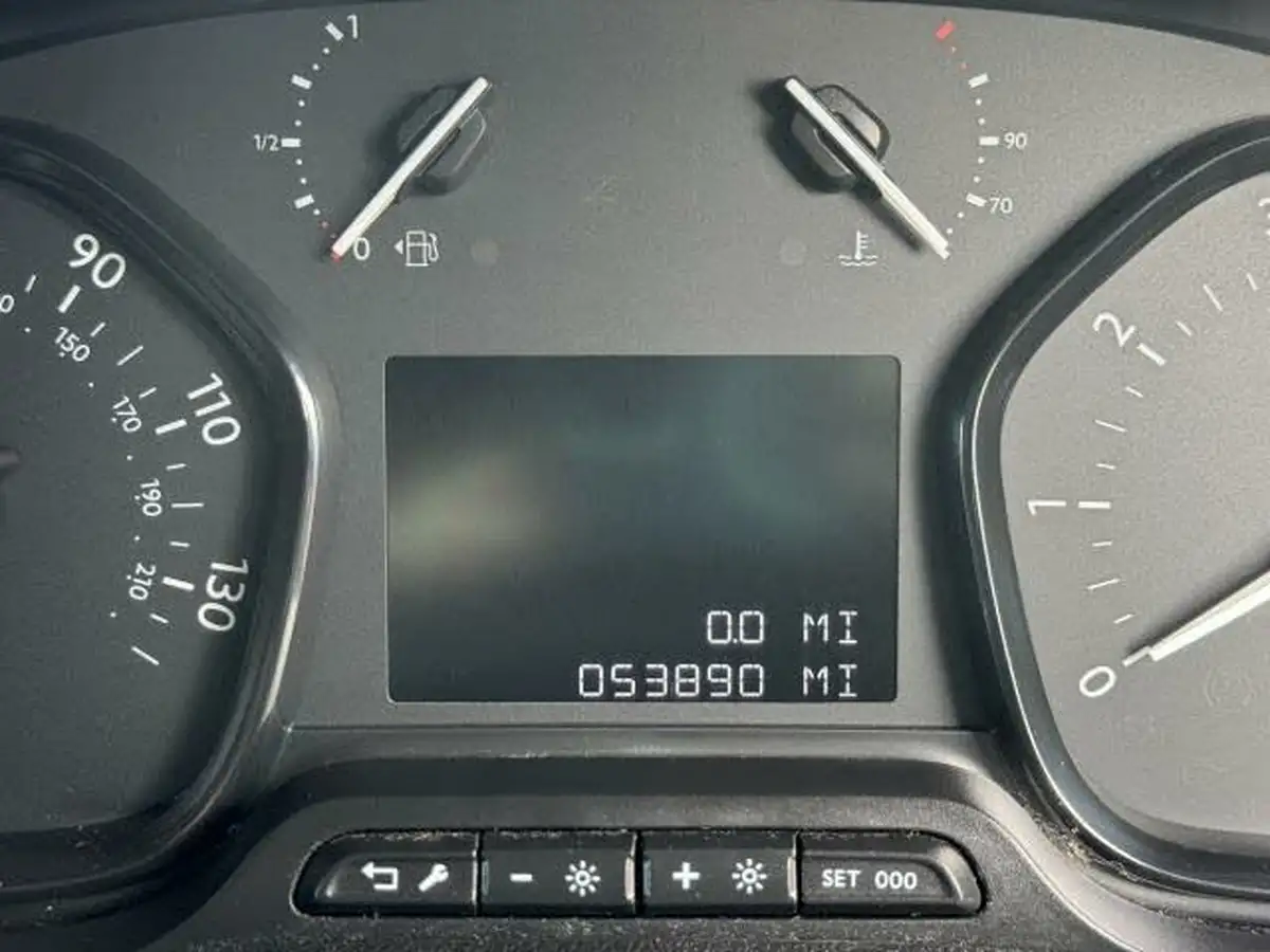 2020-peugeot-expert-20-bluehdi-professional-long-1400-20-bluehdi-eu6dt-panel-big-10