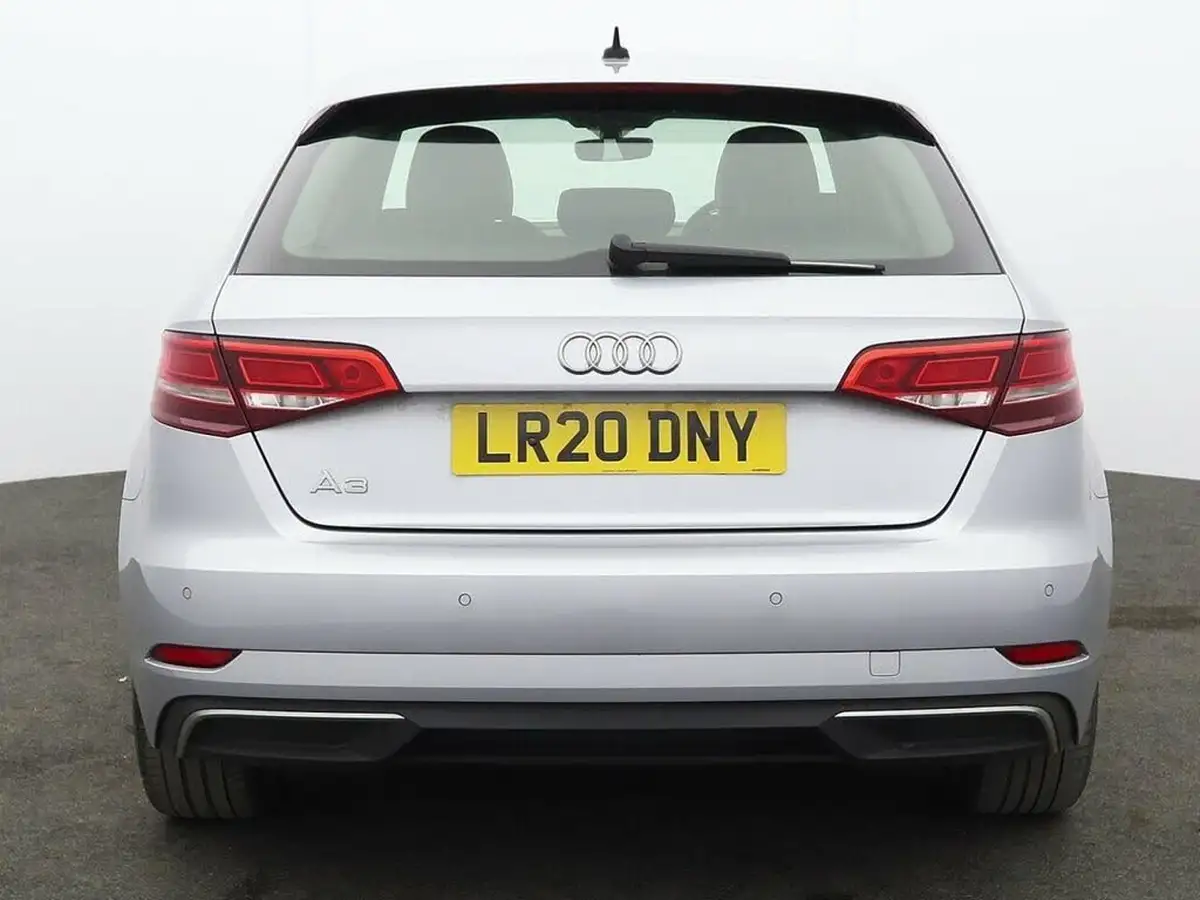 2020-audi-a3-14-40-e-tron-big-8