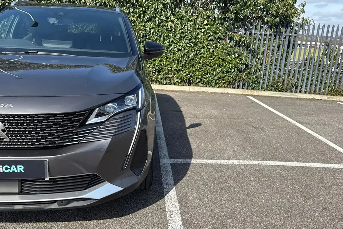 2024-peugeot-3008-suv-12-puretech-gt-130bhp-ss-eat8-big-24