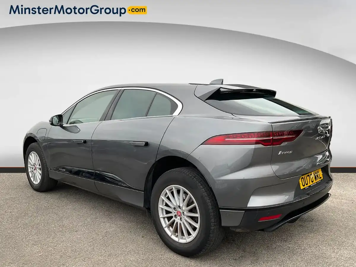 2020-jaguar-i-pace-ev400-s-big-3