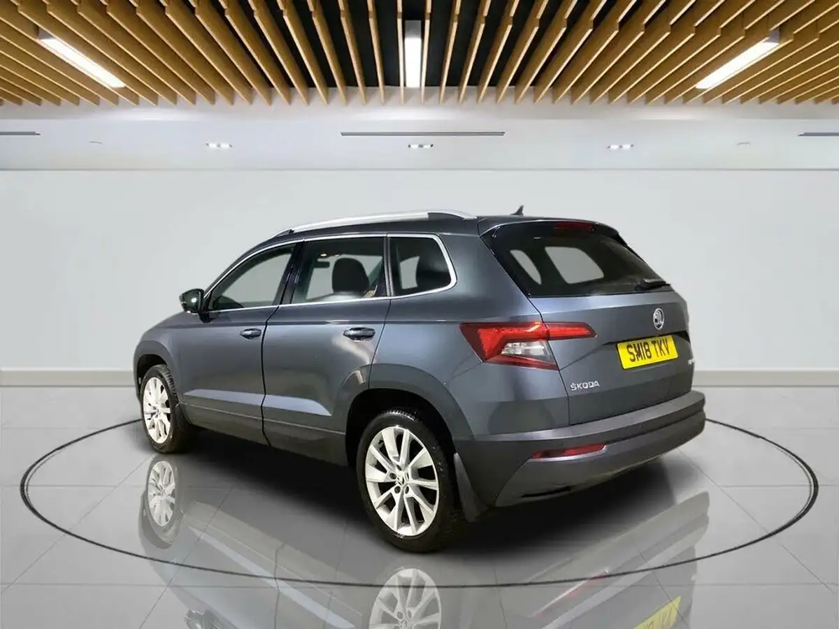 2018-skoda-karoq-16tdi-se-l-ss-1598cc-big-6