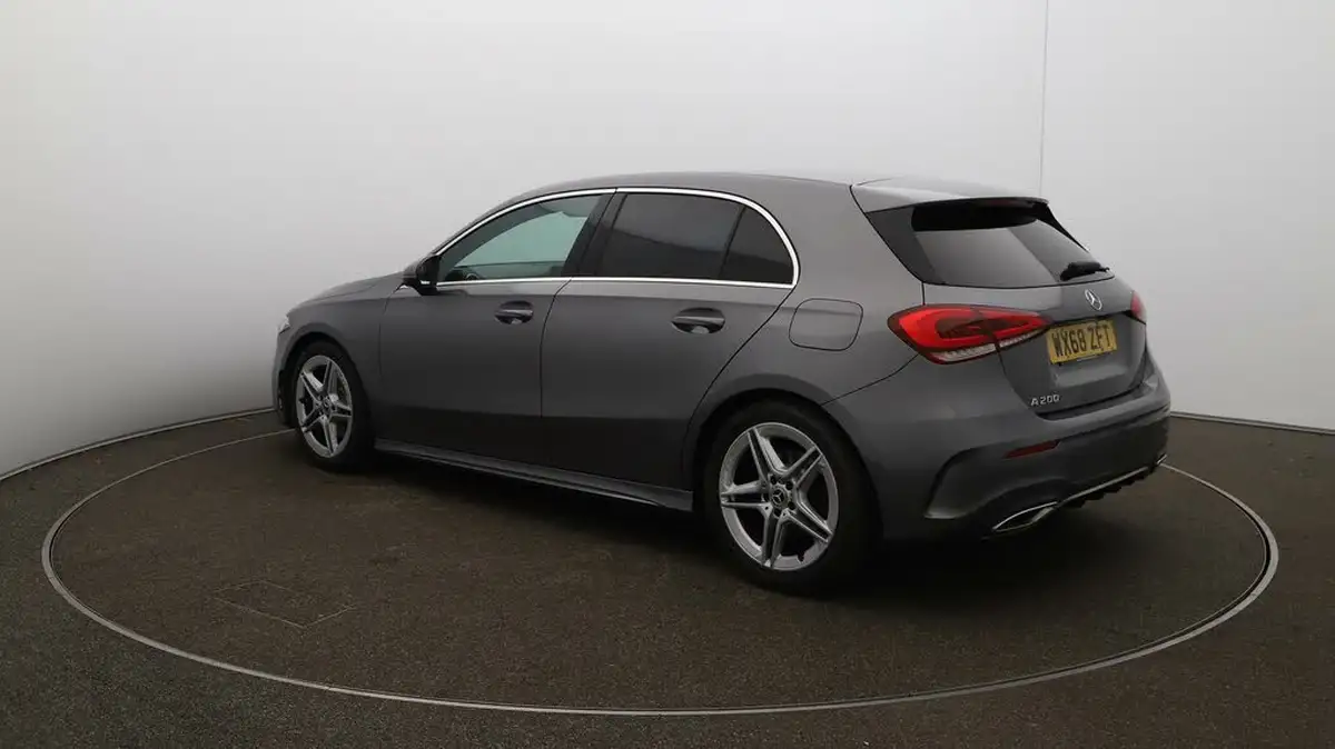 2018-mercedes-benz-a-class-13-a200-amg-line-ss-hatchback-5d-7g-dct-big-60