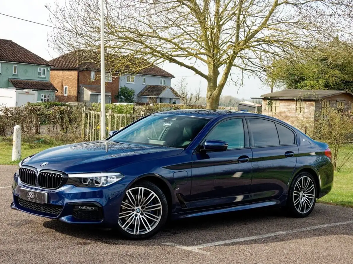 2018-bmw-5-series-20-530e-m-sport-big-3