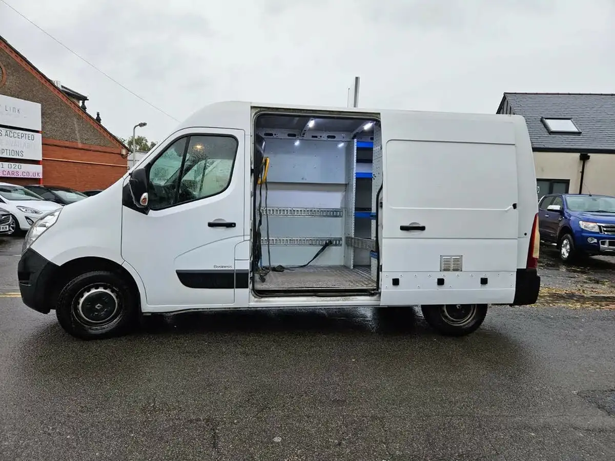 2019-renault-master-23dci-mm35-145-business-eu6fwd-energy-medium-roof-panel-van-big-8