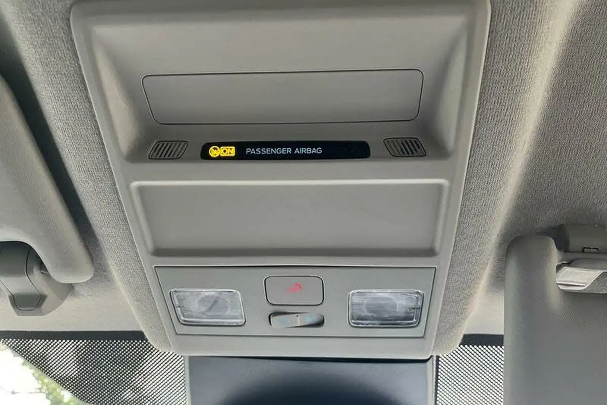 2024-ford-transit-custom-e-320-l1h1-limited-136ps-panel-van-big-37