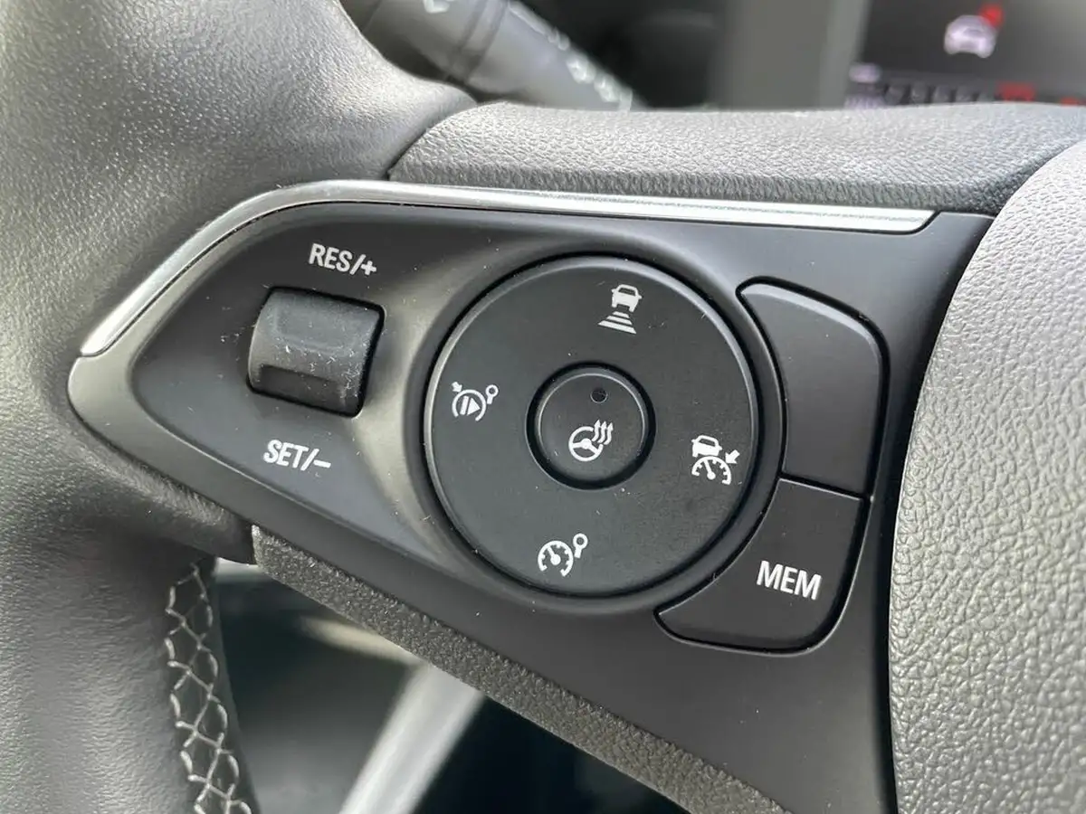 2022-vauxhall-mokka-12-elite-edition-130ps-big-15