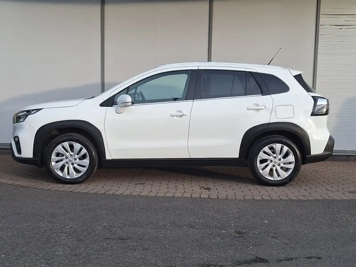 2021-suzuki-s-cross-14-boosterjet-motion-big-3