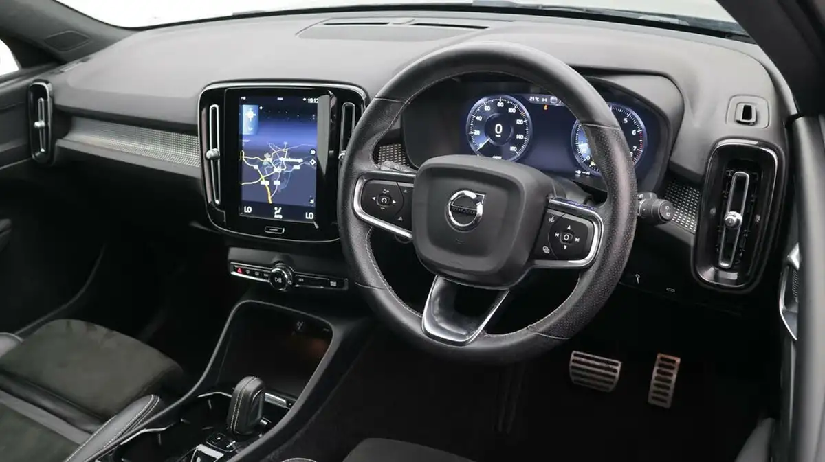 2021-volvo-xc40-15-t3-r-design-163bhp-geartronic-big-9