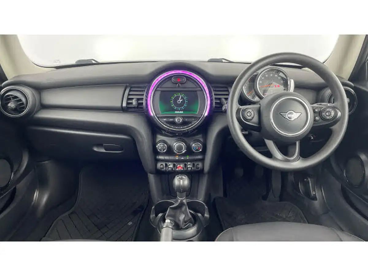 2018-mini-cooper-15-one-series-ii-ss-5d-big-3