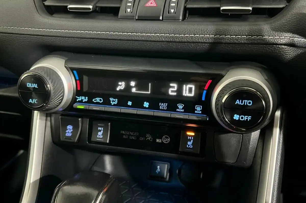 2020-toyota-rav4-25-vvt-i-excel-219bhp-big-32