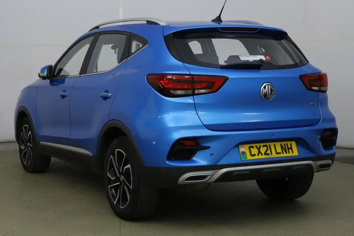 2021-mg-zs-suv-15-vti-tech-exclusive-big-6