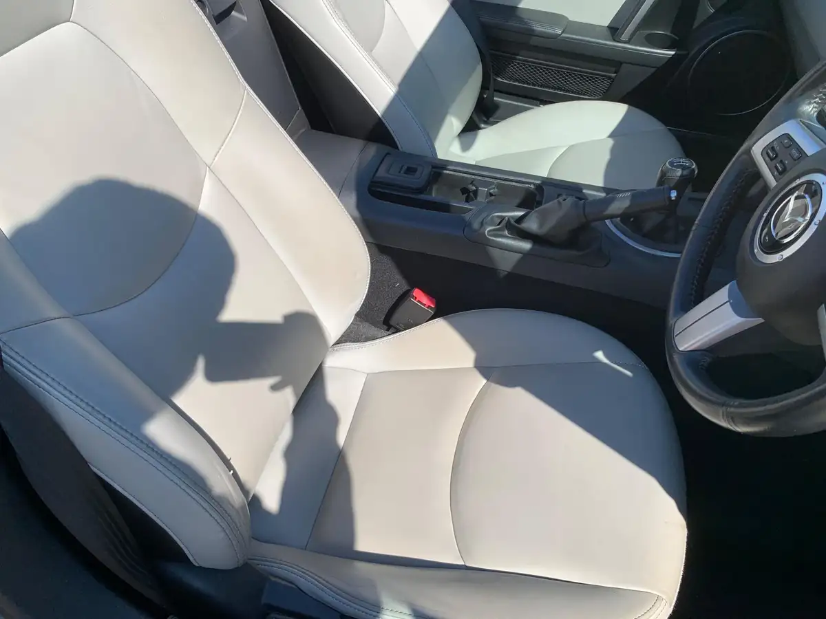 2011-mazda-mx-5-18-kendo-big-29