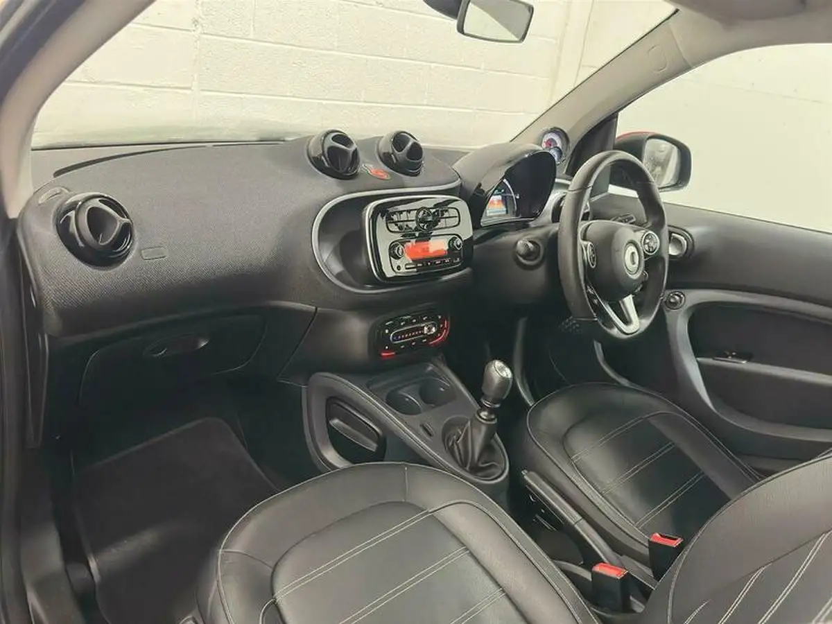 2017-smart-fortwo-09-prime-sport-90bhp-ss-coupe-big-22