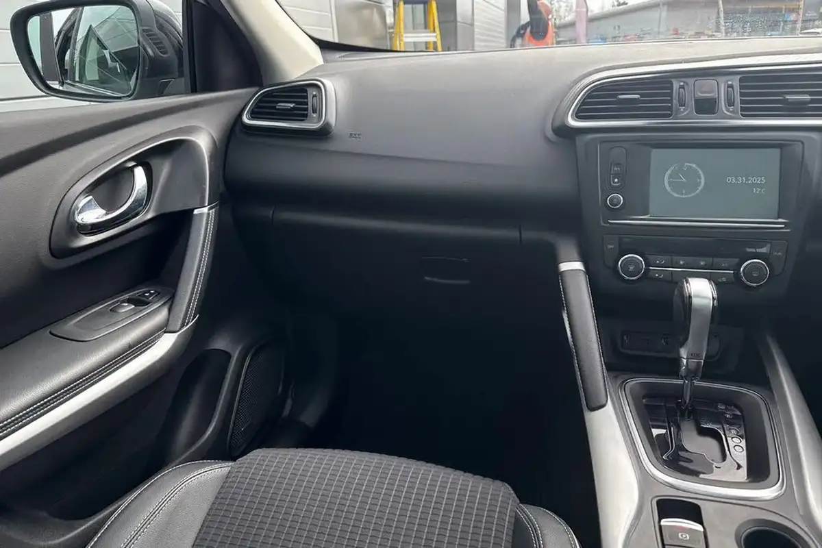 2018-renault-kadjar-15dci-signature-nav-110bhp-station-wagon-edc-auto-big-13