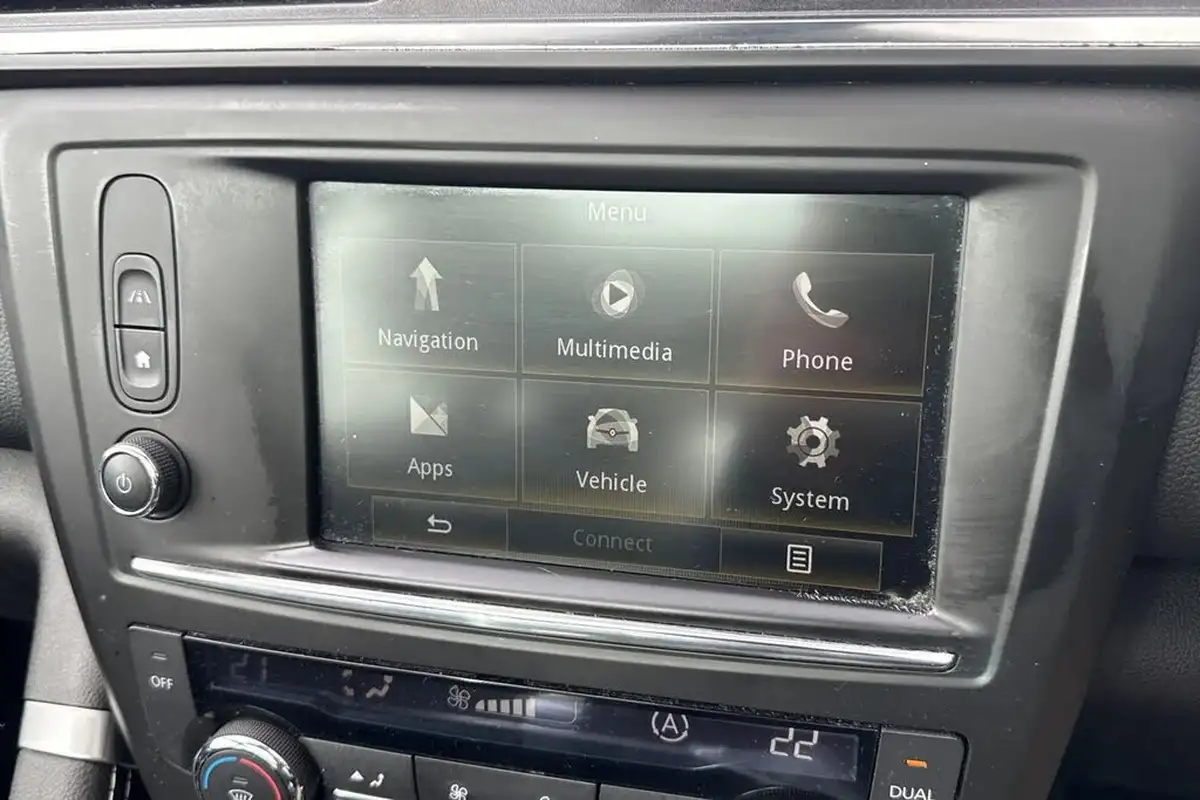 2018-renault-kadjar-15dci-signature-nav-110bhp-station-wagon-edc-auto-big-41
